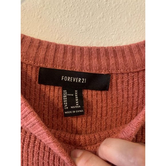 Forever 21 Pink Sweater - Picture 2 of 7